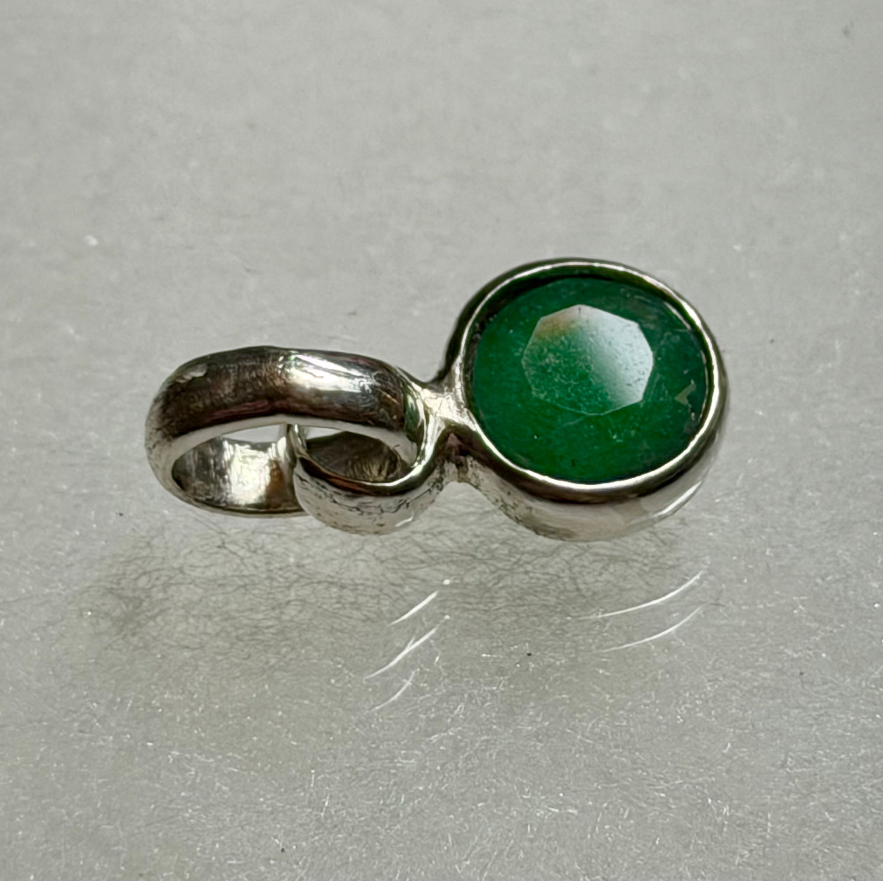 3.50 carat Green Emerald Pendant. Sterling Silver