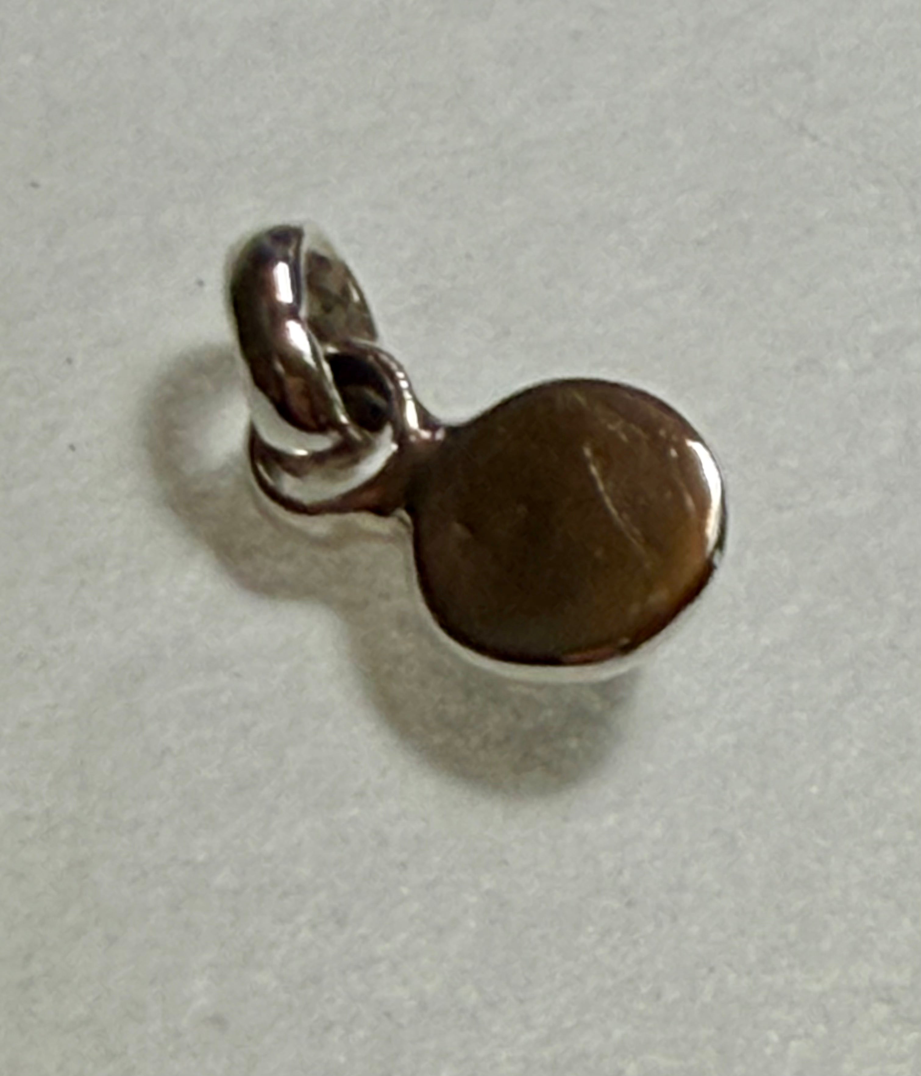 Phenomenal 3.00 Carat Six Star Blue Sapphire Cabochon Pendant. Sterling Silver.