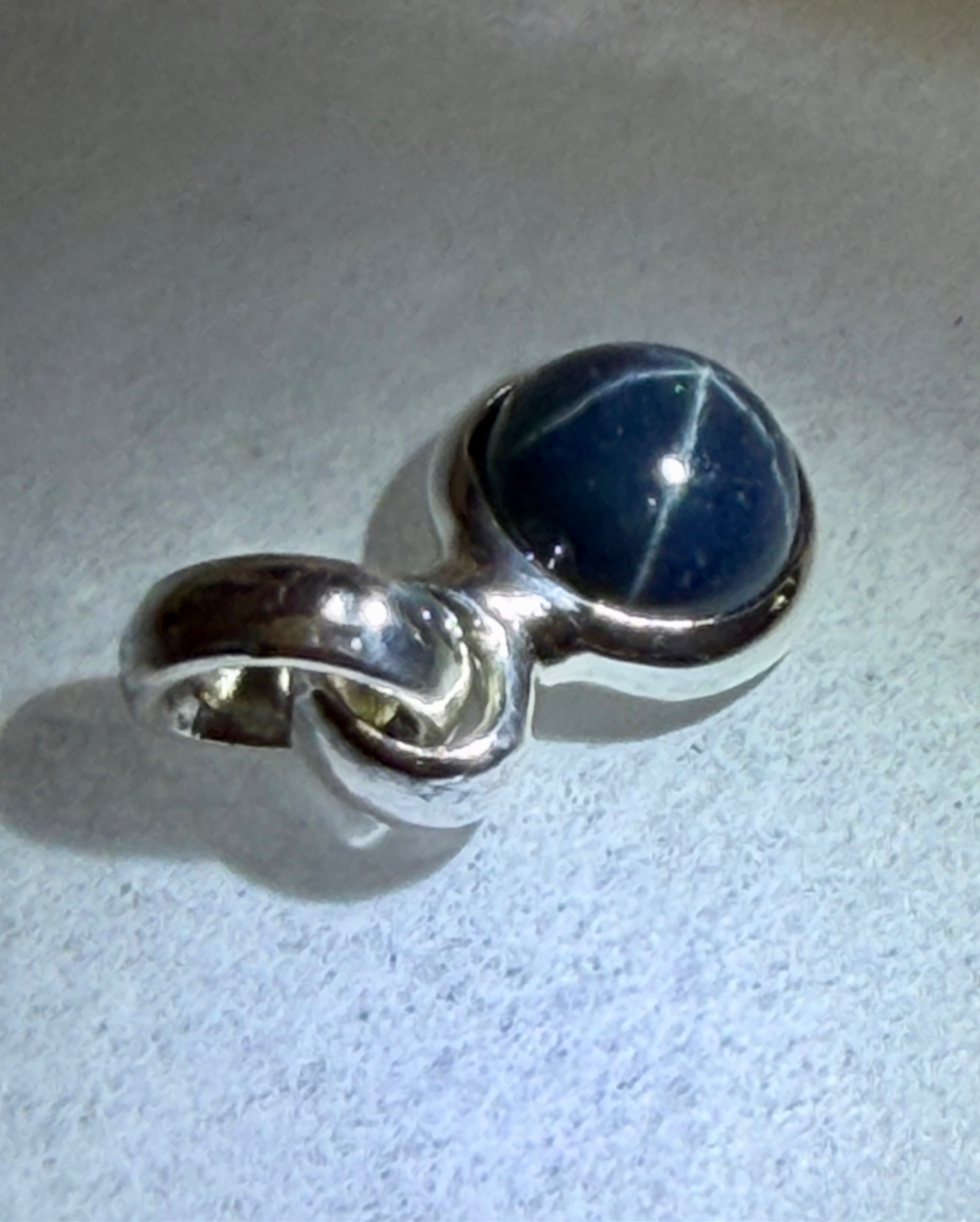 Phenomenal 3.00 Carat Six Star Blue Sapphire Cabochon Pendant. Sterling Silver.