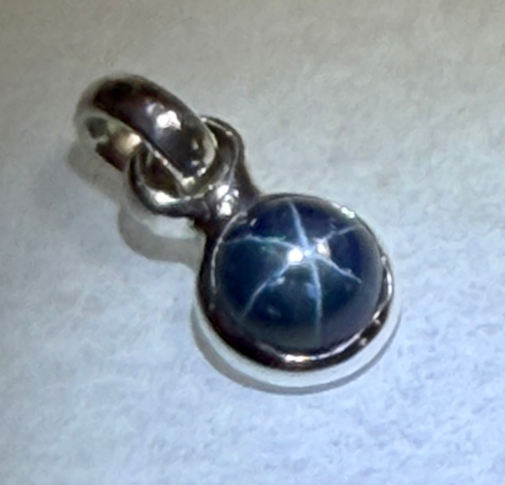 Phenomenal 3.00 Carat Six Star Blue Sapphire Cabochon Pendant. Sterling Silver.